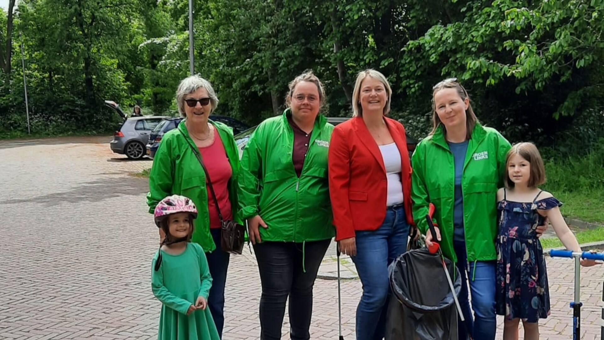 Wijkactie PvdA-GroenLinks nabij Houitkamp 